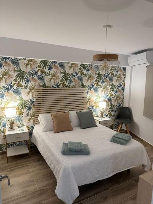 Waterfront 3 Bed Apartment, 90M From The Beach Platja de Larenal Exterior foto